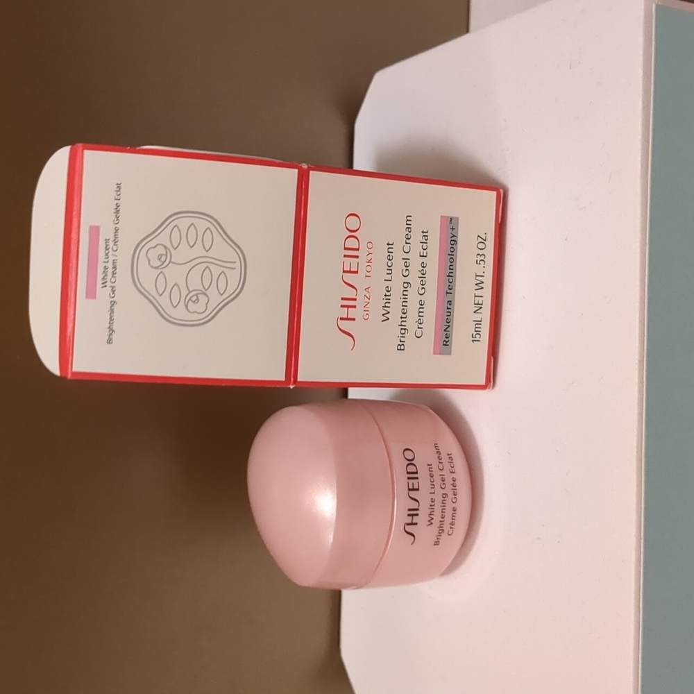 Shiseido white lucent brightening gel cream